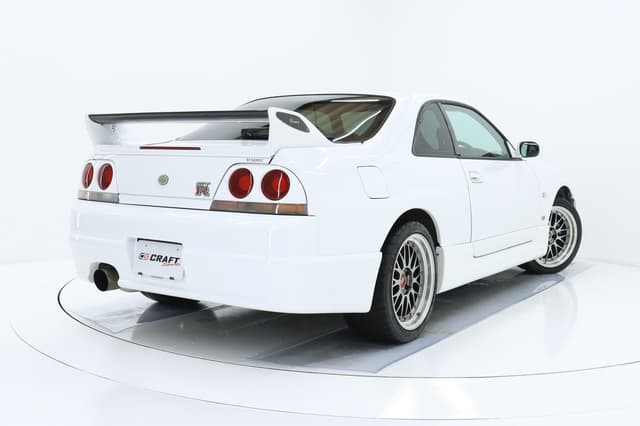 1997 Nissan Skyline JDM car for sale — photo 3 of 25