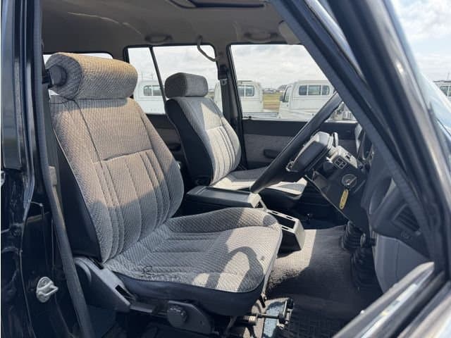 1986 Toyota Land Cruiser JDM car for sale — photo 9 of 25