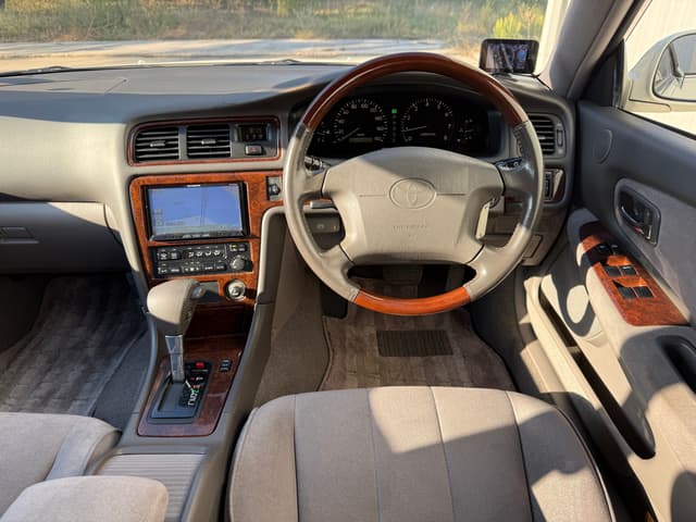 1999 Toyota Mark II JDM car for sale — photo 19 of 20