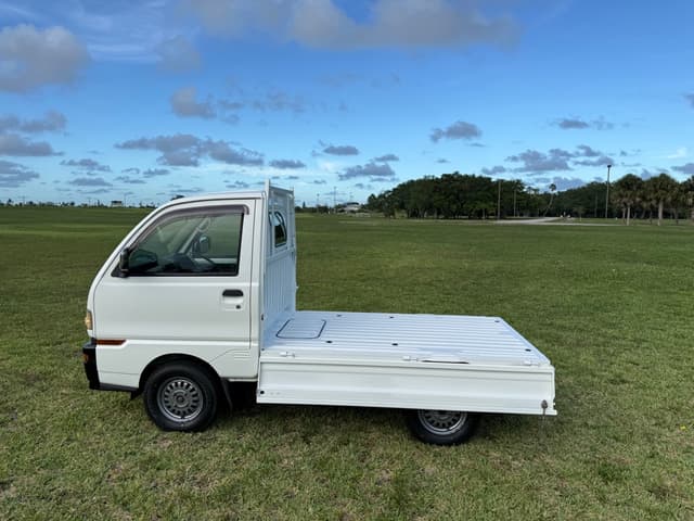 1998 Mitsubishi Minicab JDM car for sale — photo 7 of 25