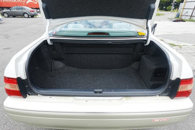 1995 Toyota Crown JDM car for sale — photo 9 of 15