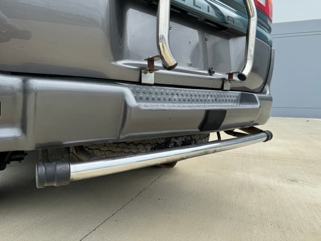 1998 Mitsubishi Delica JDM car for sale — photo 11 of 25