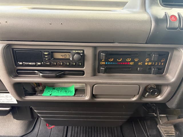 1998 Isuzu Elf JDM car for sale — photo 15 of 16