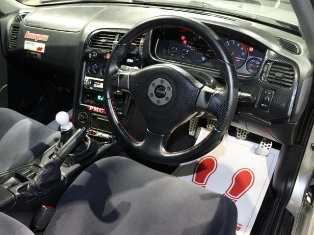 1998 Nissan Skyline JDM car for sale — photo 7 of 19