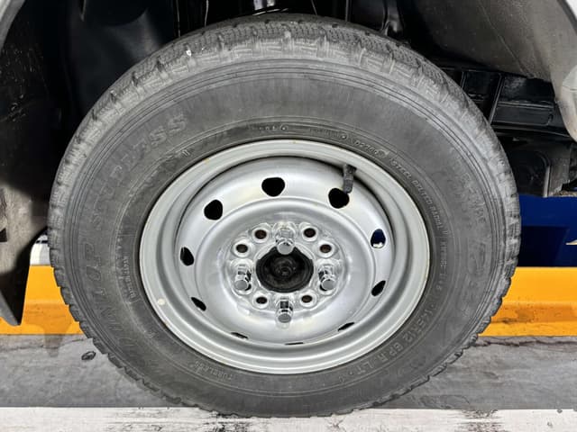 2000 Subaru Sambar JDM car for sale — photo 24 of 25