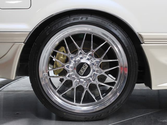 1989 Toyota Soarer JDM car for sale — photo 24 of 25