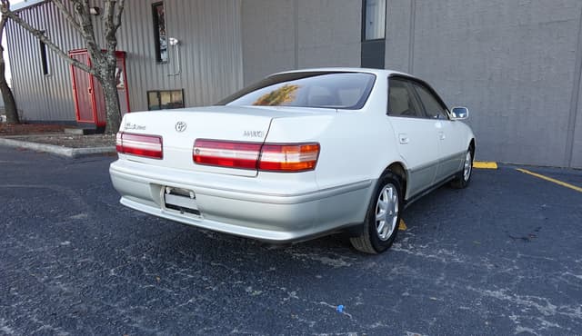 1998 Toyota Mark II JDM car for sale — photo 5 of 12