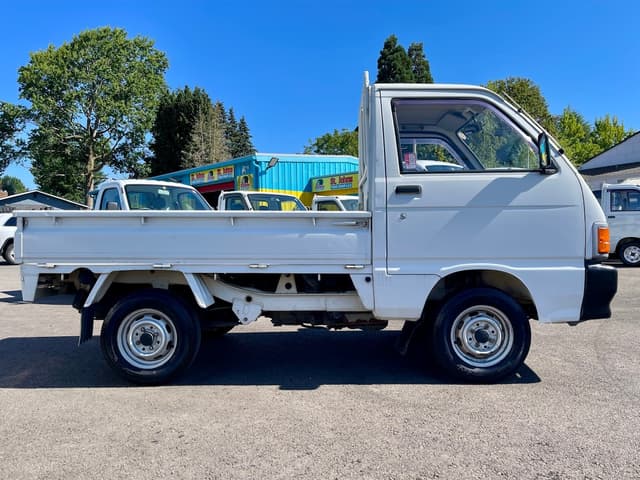 1993 Daihatsu Hijet JDM car for sale — photo 8 of 25