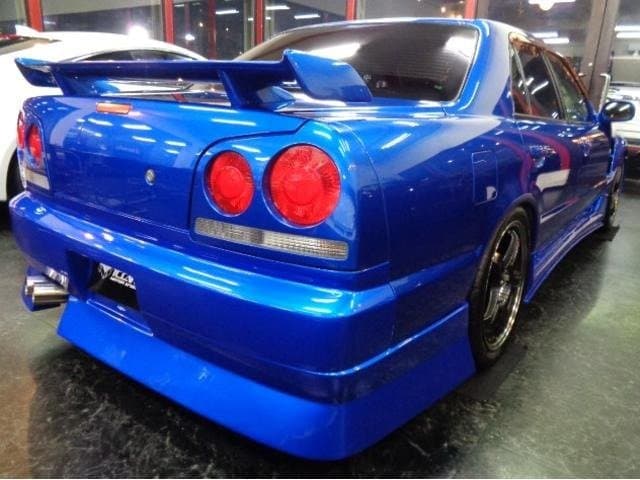 1998 Nissan Skyline JDM car for sale — photo 4 of 25