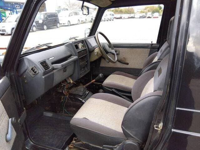 1993 Suzuki Jimny JDM car for sale — photo 4 of 8