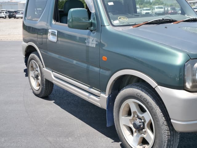 2001 Suzuki Jimny JDM car for sale — photo 10 of 25