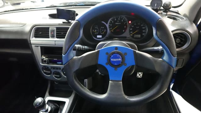 2001 Subaru Impreza JDM car for sale — photo 12 of 17