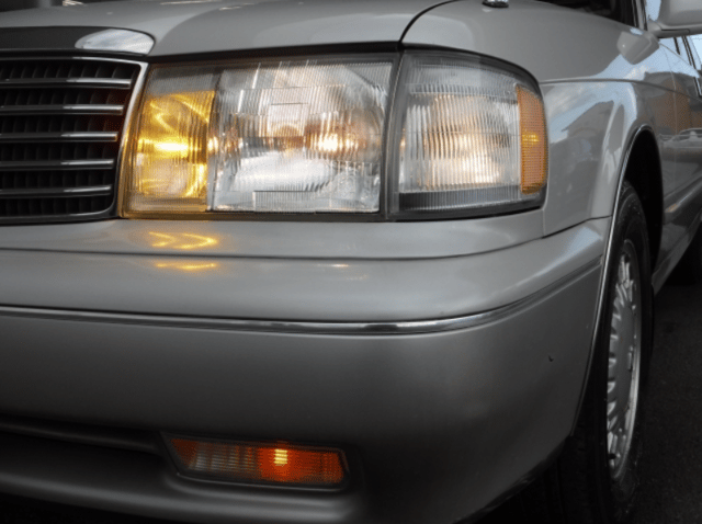 1993 Toyota Crown JDM car for sale — photo 2 of 20