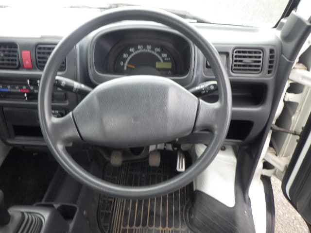 2005 Suzuki Carry JDM car for sale — photo 10 of 24