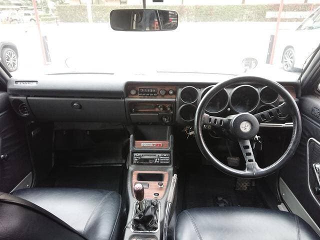1971 Nissan Skyline JDM car for sale — photo 2 of 15