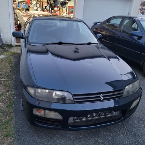 1993 Nissan Skyline JDM car for sale — photo 4 of 8
