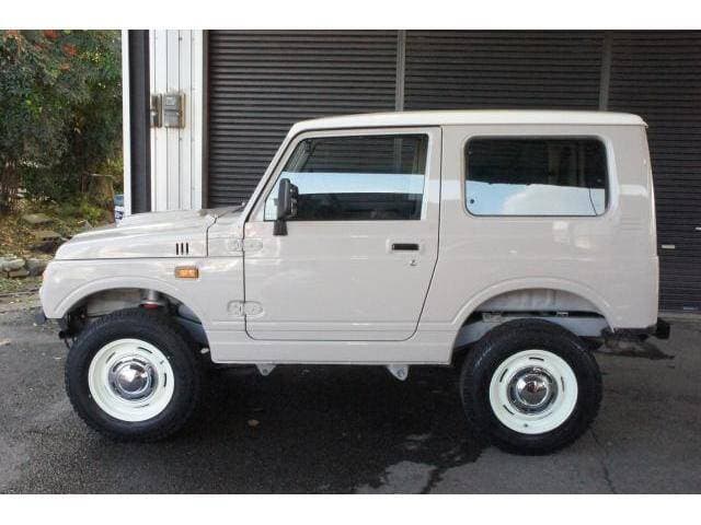 1996 Suzuki Jimny JDM car for sale — photo 11 of 20