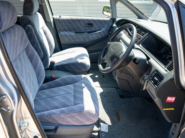 1997 Honda Odyssey JDM car for sale — photo 12 of 16