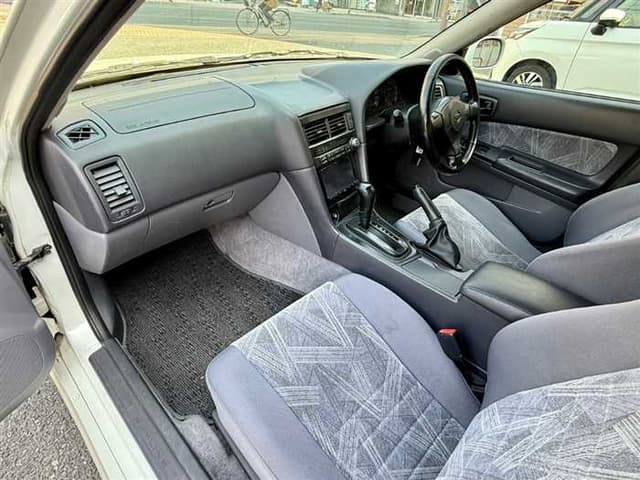 2000 Nissan Skyline JDM car for sale — photo 11 of 16