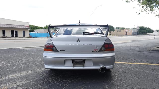 2001 Mitsubishi Lancer Evolution JDM car for sale — photo 8 of 16