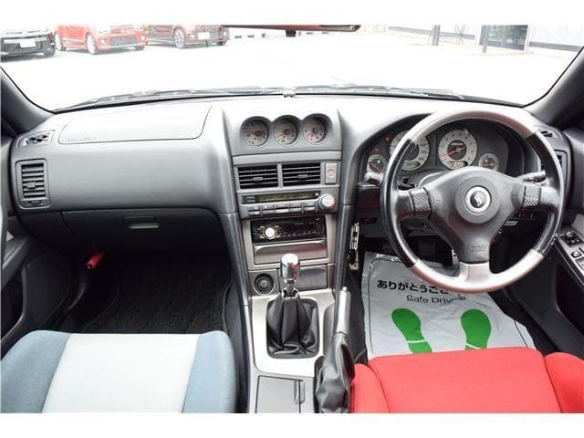 2001 Nissan Skyline JDM car for sale — photo 12 of 22