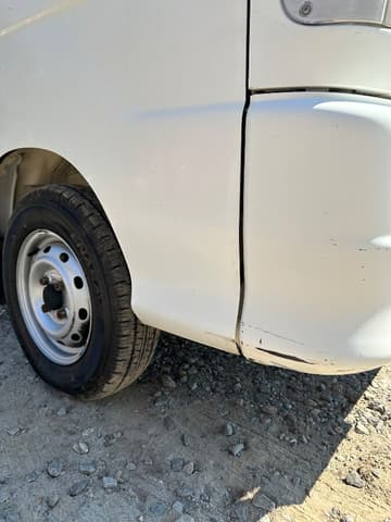 2001 Daihatsu Hijet JDM car for sale — photo 20 of 25