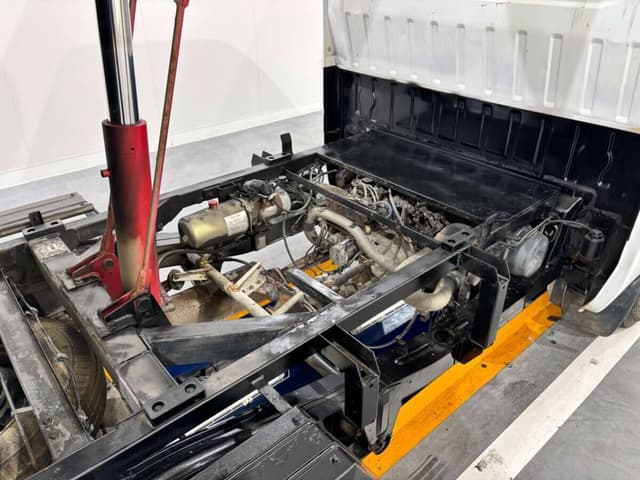 1993 Suzuki Carry JDM car for sale — photo 6 of 10
