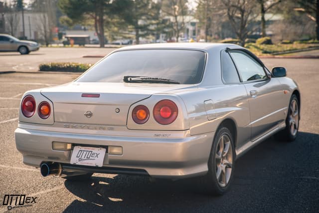1998 Nissan Skyline JDM car for sale — photo 14 of 25