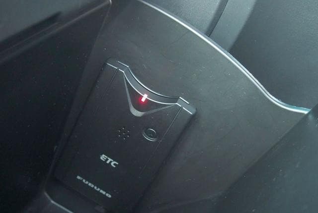 2011 Toyota Vellfire JDM car for sale — photo 23 of 25