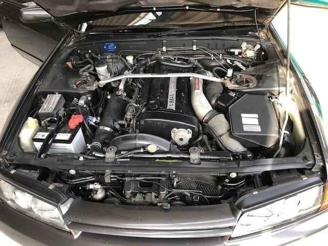 1990 Nissan Skyline JDM car for sale — photo 11 of 11