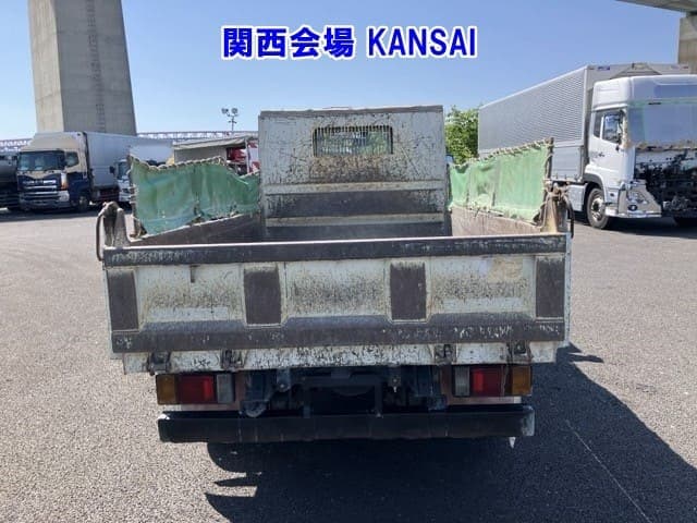2008 Isuzu Elf JDM car for sale — photo 3 of 8