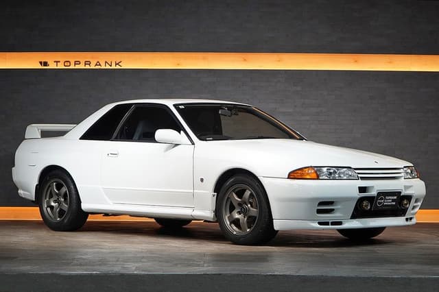 1993 Nissan Skyline JDM car for sale — photo 11 of 25