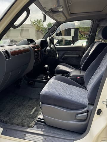 2000 Toyota Land Cruiser Prado JDM car for sale — photo 23 of 26