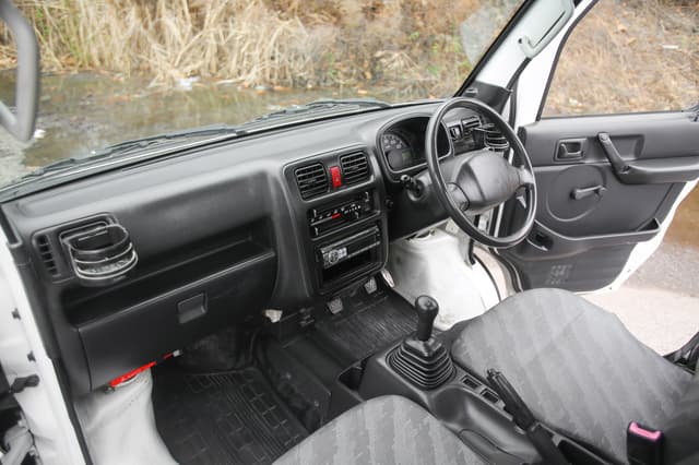 2011 Suzuki Carry JDM car for sale — photo 4 of 6