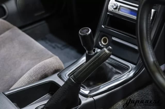 1991 Nissan Skyline JDM car for sale — photo 10 of 25