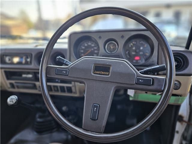 1986 Toyota Land Cruiser JDM car for sale — photo 22 of 25