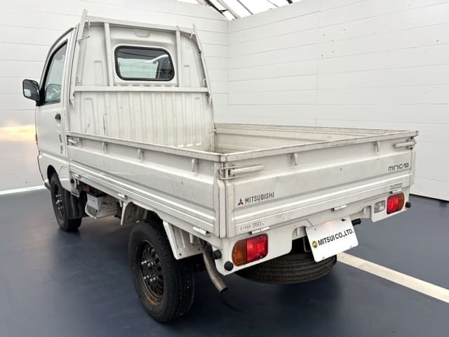 1998 Mitsubishi Minicab JDM car for sale — photo 3 of 24