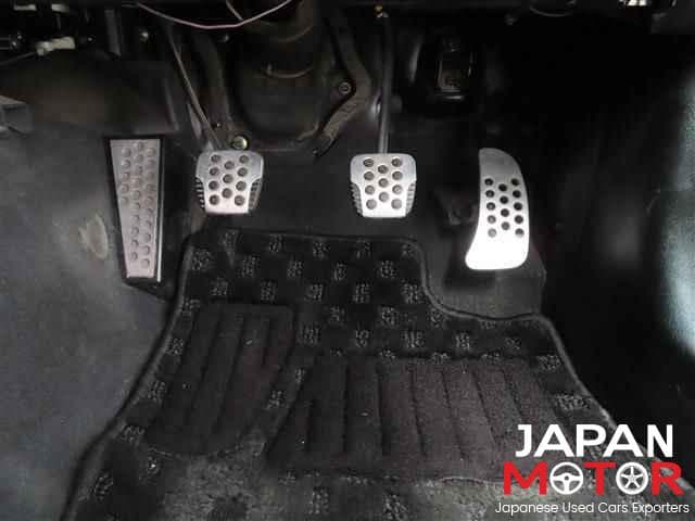 2000 Nissan Skyline JDM car for sale — photo 9 of 16
