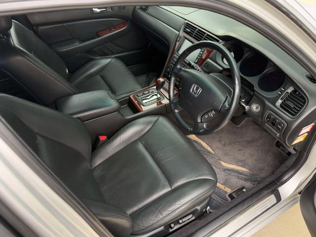 1998 Honda Legend JDM car for sale — photo 15 of 24