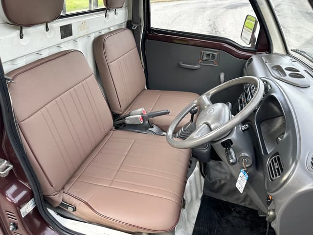 1995 Daihatsu Hijet JDM car for sale — photo 15 of 20