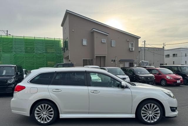 2011 Subaru Legacy JDM car for sale — photo 5 of 25