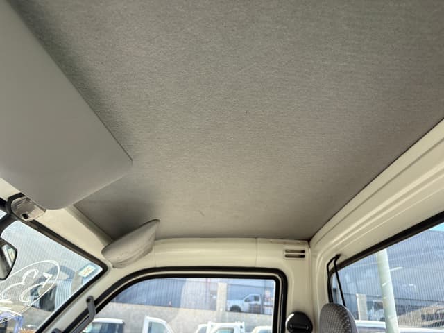 2000 Daihatsu Hijet JDM car for sale — photo 19 of 25