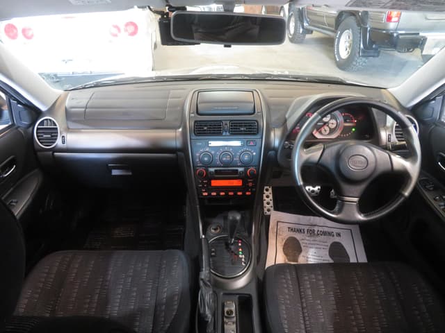 1999 Toyota Altezza JDM car for sale — photo 16 of 25