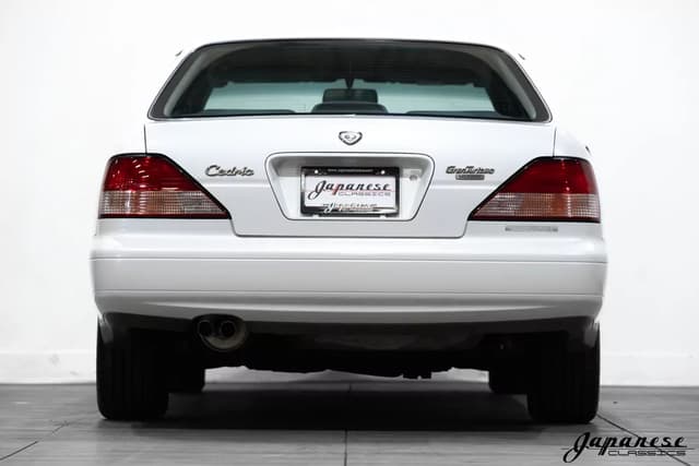 1996 Nissan Cedric JDM car for sale — photo 7 of 25