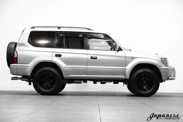 1999 Toyota Land Cruiser JDM car for sale — photo 5 of 25