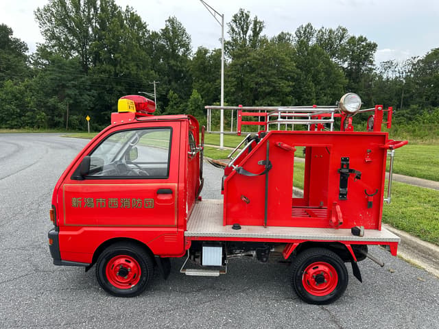 1994 Mitsubishi Minicab JDM car for sale — photo 3 of 14