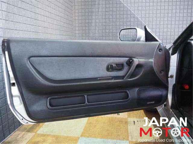 1992 Nissan Skyline JDM car for sale — photo 16 of 25