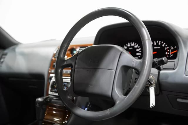 1995 Nissan Laurel JDM car for sale — photo 12 of 25
