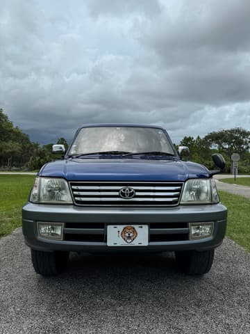 1999 Toyota Land Cruiser Prado JDM car for sale — photo 2 of 18