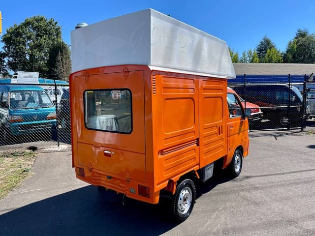 2000 Daihatsu Hijet JDM car for sale — photo 8 of 25